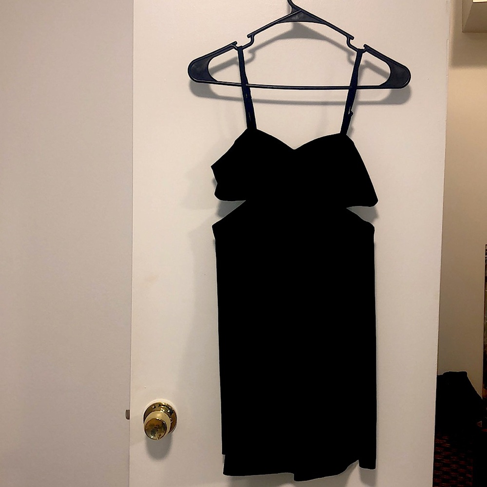 Side-cut out black sundress